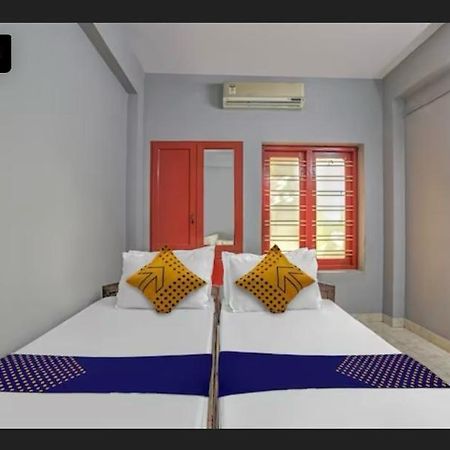 Ss Kkp Tourist Home Thiruvananthapuram Екстериор снимка