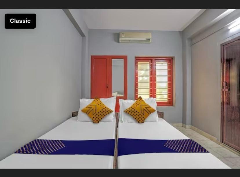 Ss Kkp Tourist Home Thiruvananthapuram Екстериор снимка